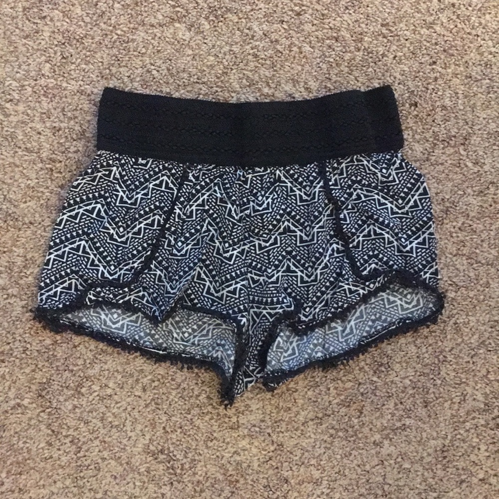 NOBO Women’s Smocked Shorts